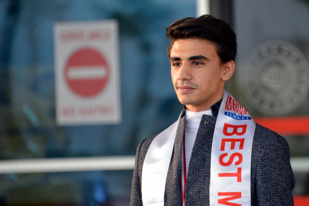 Best Model birincisi Bolat: Hedefim oyuncu olmak