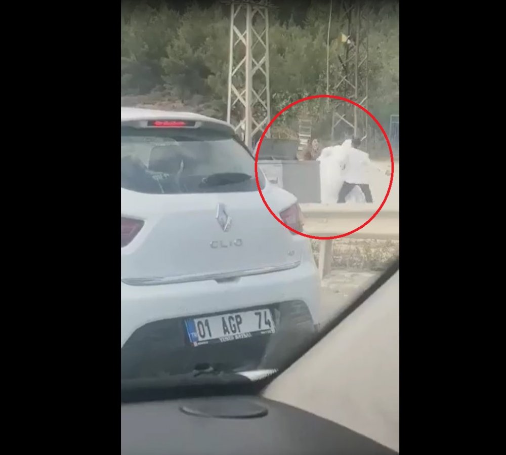 Damat, yol kenarında gelini dövdü