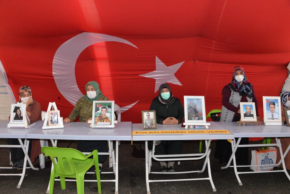 HDP önündeki eylemde 426'ncı gün