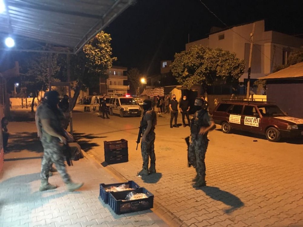 Şehit kardeşi, kız isteme hazırlığındayken silahlı saldırıda öldürüldü&nbsp;