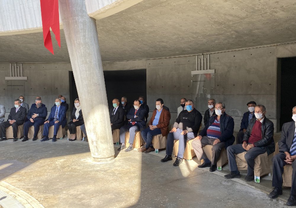 Süleyman Demirel, doğum gününde anıt mezarı başında anıldı