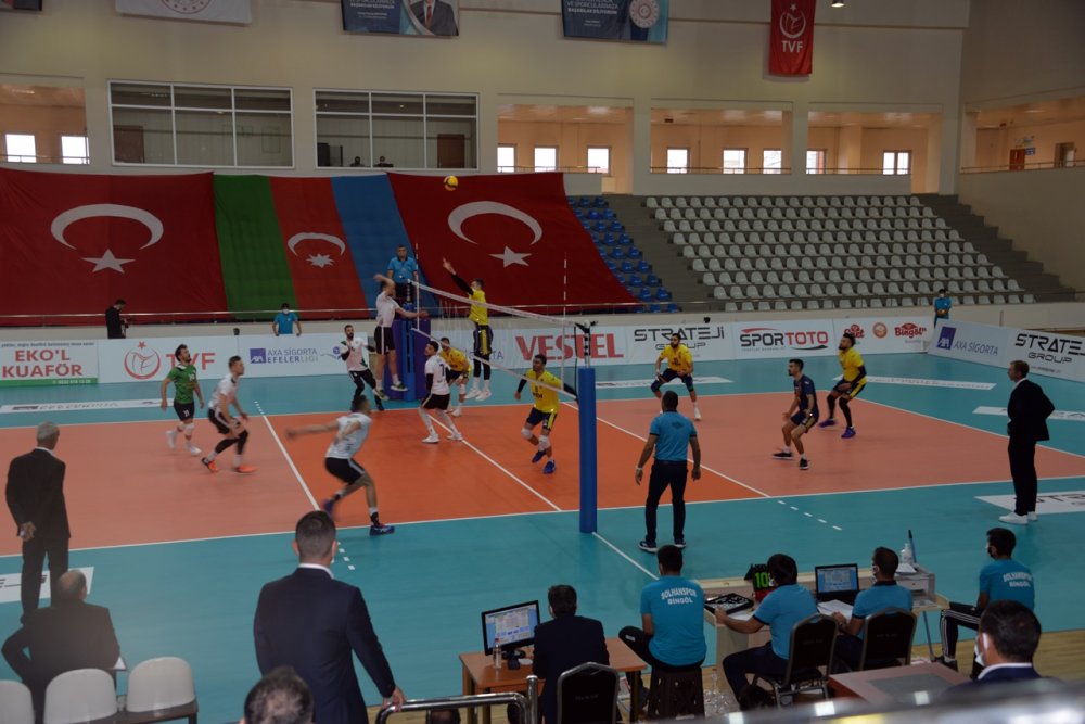 Solhan Spor: 1 - 3 Fenerbahçe HDI Sigorta