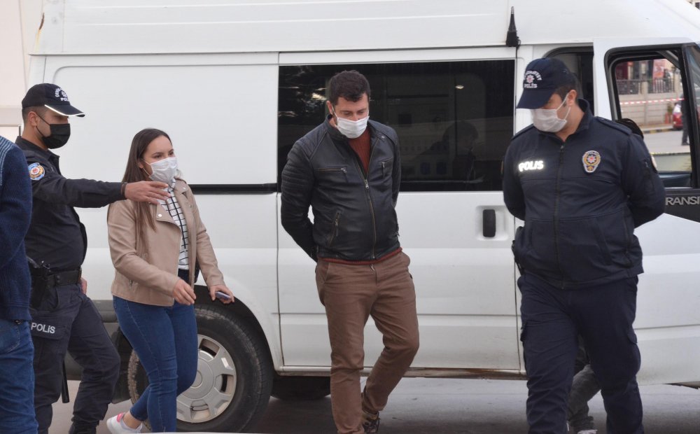 Fünye ile patlatılmak üzereyken sahibi geldi