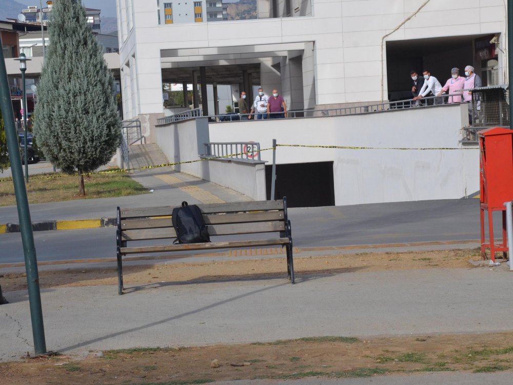 Fünye ile patlatılmak üzereyken sahibi geldi