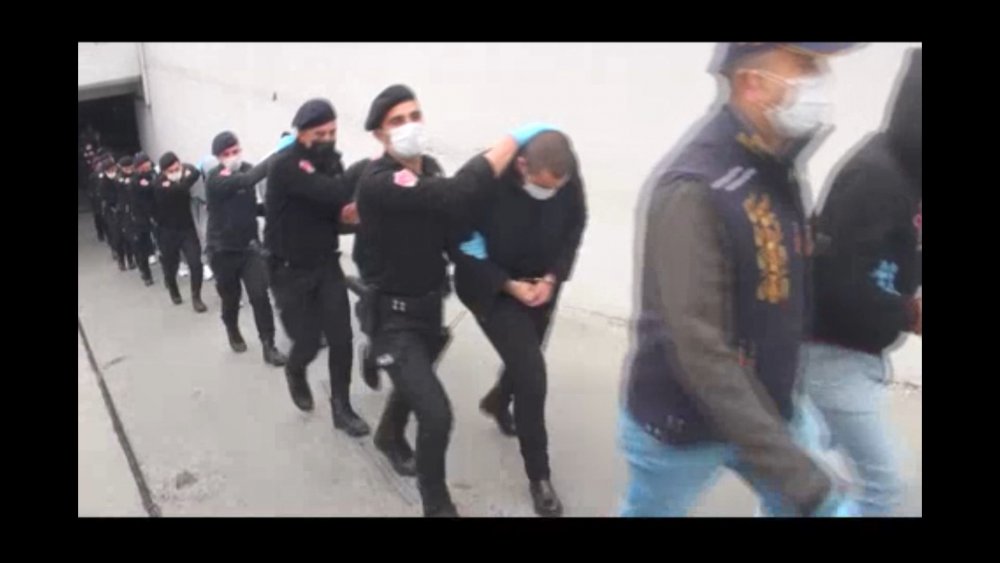 Yasadışı bahis şebekesine operasyon: 51 gözaltı