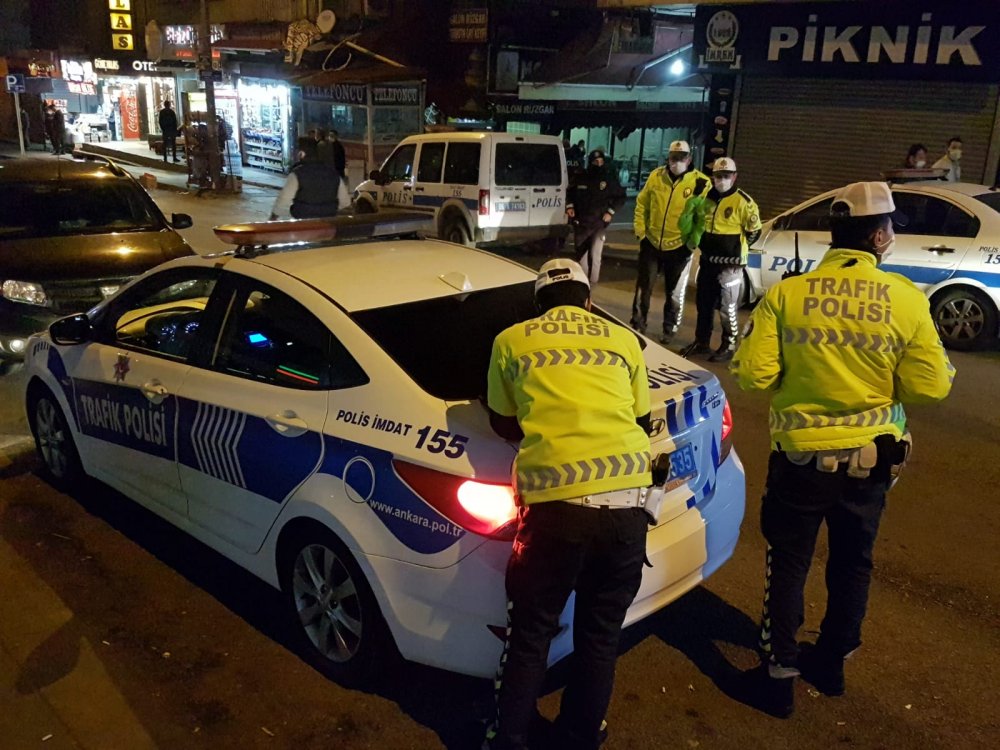 Ankara'da eğlence mekanlarına polis denetimi