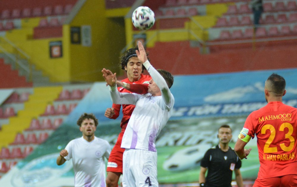 Hes Kablo Kayserispor - Yomraspor: 5-0