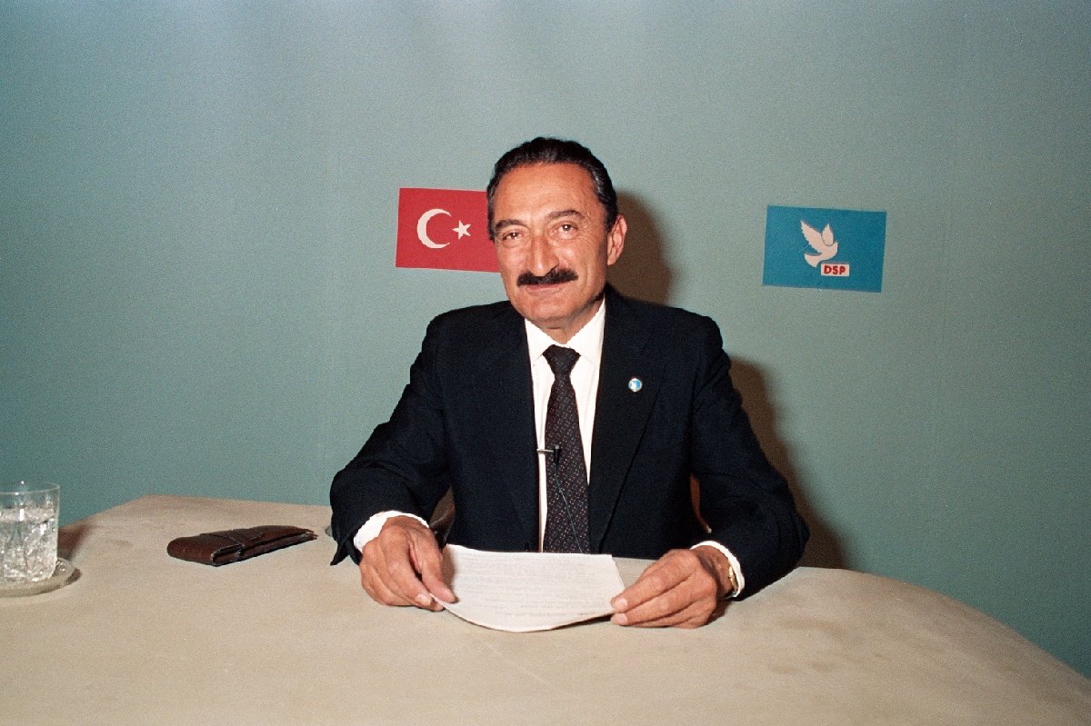 ecevit-3.jpg