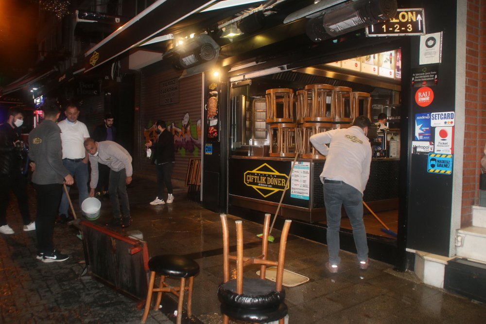 Koronavirüs kısıtlamaları başladı