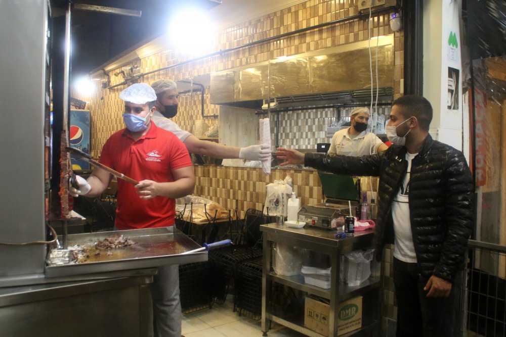 Koronavirüs kısıtlamaları başladı