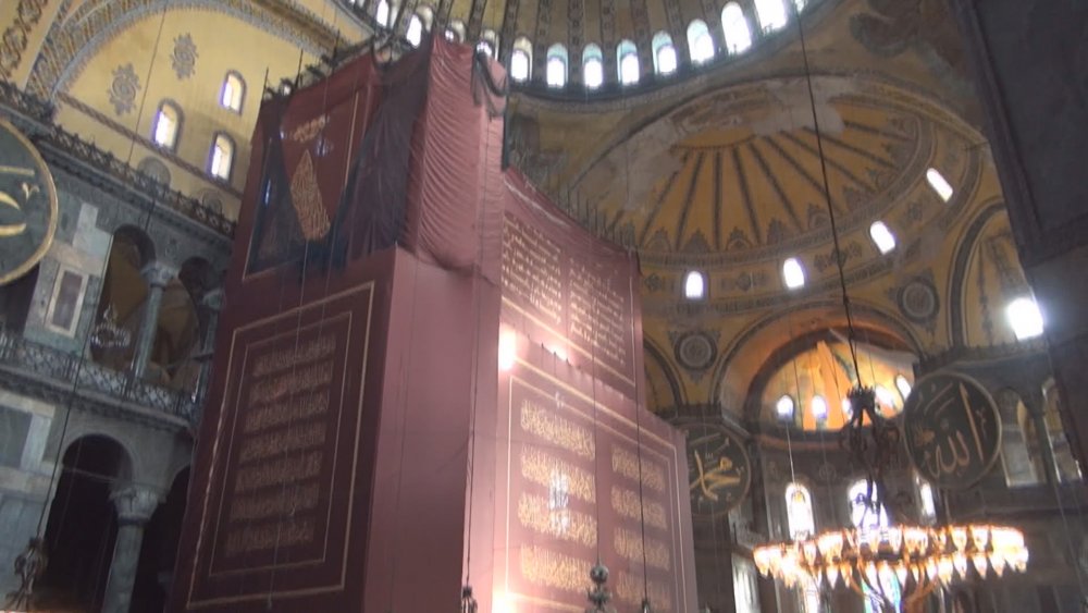 Ayasofya'da 7 yıldır bulunan iskele sökülüyor