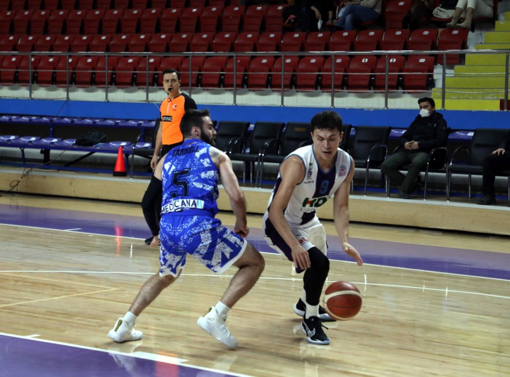 HDI Sigorta Afyon Belediyespor - Büyükçekmece Basketbol: 79-74