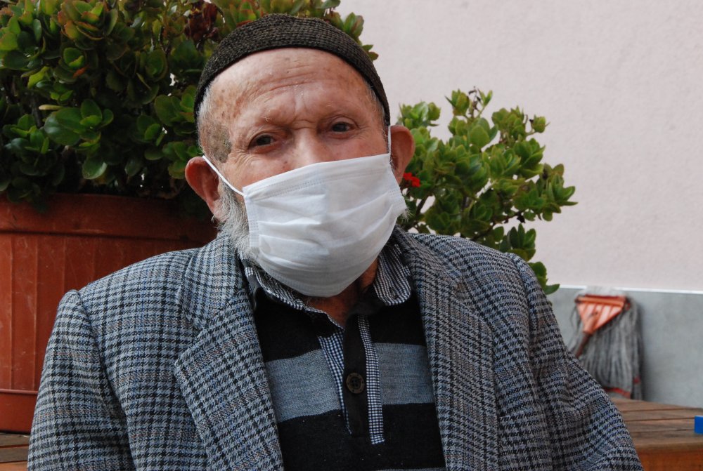103 yaşında koronavirüsü yendi