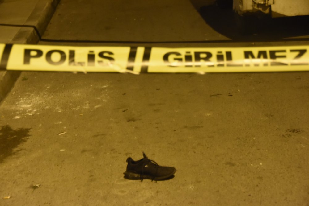 İzmir'de, bir eve düzenlenen silahlı saldırıda 1 kişi yaralandı
