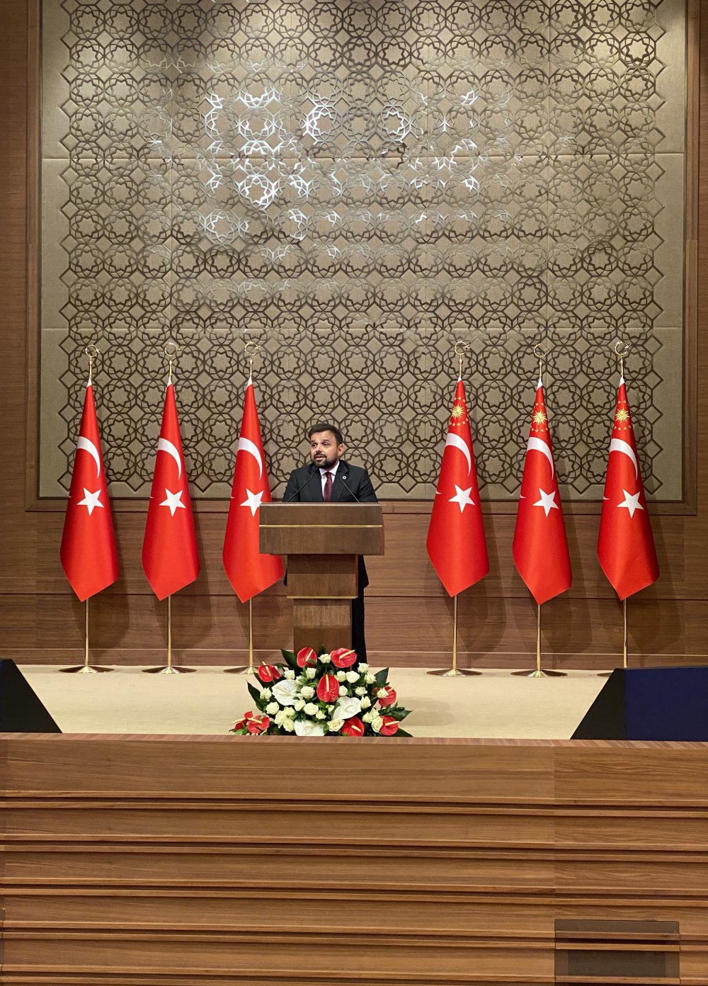 Yerli video konferans sistemi 149 ülkedeki büyükelçileri buluşturdu