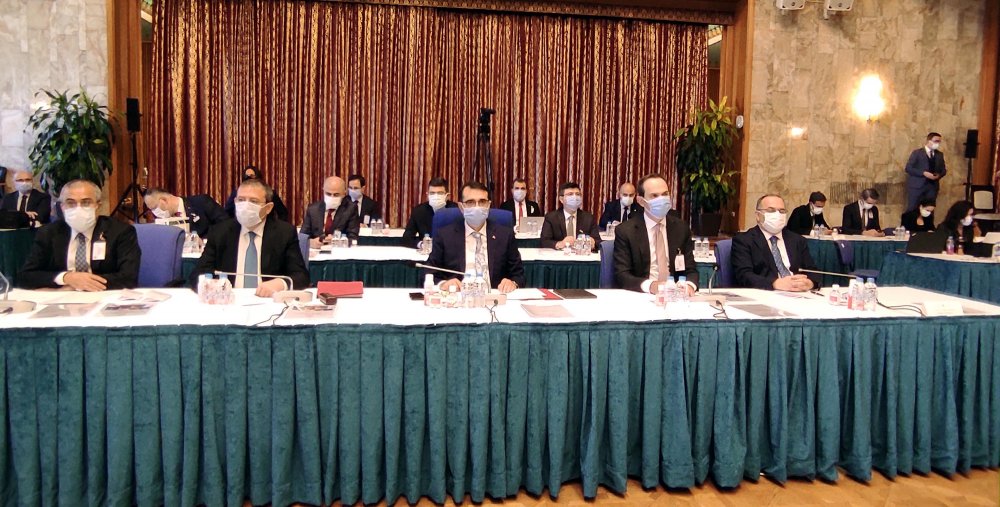 Bakan Dönmez: Yıllık 10 milyar metreküp Azerbaycan gazı Avrupa’ya arz edilecek