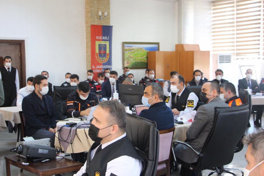 Kocaeli’de jandarma afetlere karşı tatbikat yaptı