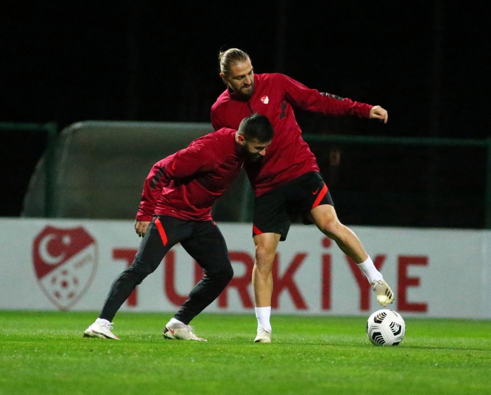 A Milli Takım'da Rusya maçının hazırlıkları sürüyor