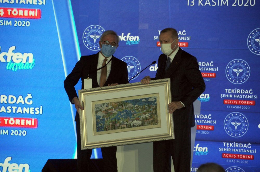 Cumhurbaşkanı Erdoğan: Ekonomide ve hukukta yeni bir reform dönemi başlatıyoruz (2)