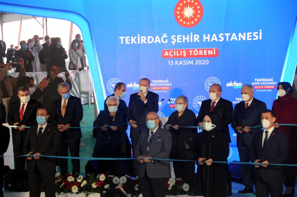 Cumhurbaşkanı Erdoğan: Ekonomide ve hukukta yeni bir reform dönemi başlatıyoruz (2)