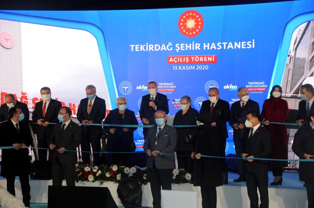 Cumhurbaşkanı Erdoğan: Ekonomide ve hukukta yeni bir reform dönemi başlatıyoruz (2)