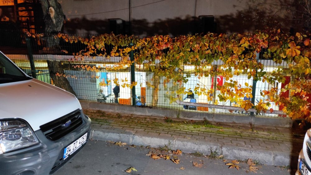 Küçükçekmece'de derneğe silahlı saldırı: 1 yaralı
