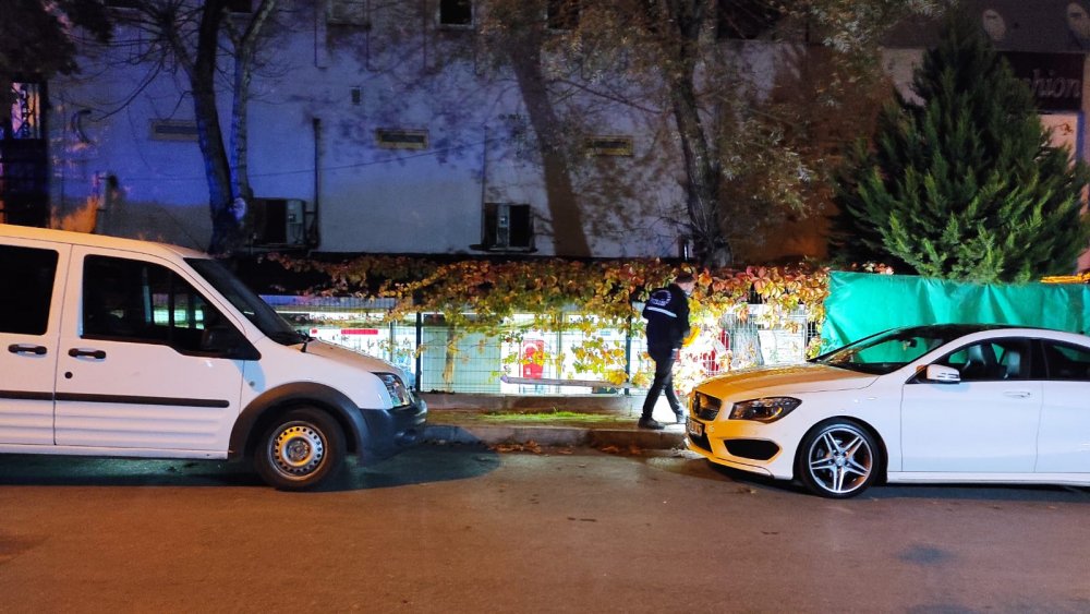 Küçükçekmece'de derneğe silahlı saldırı: 1 yaralı
