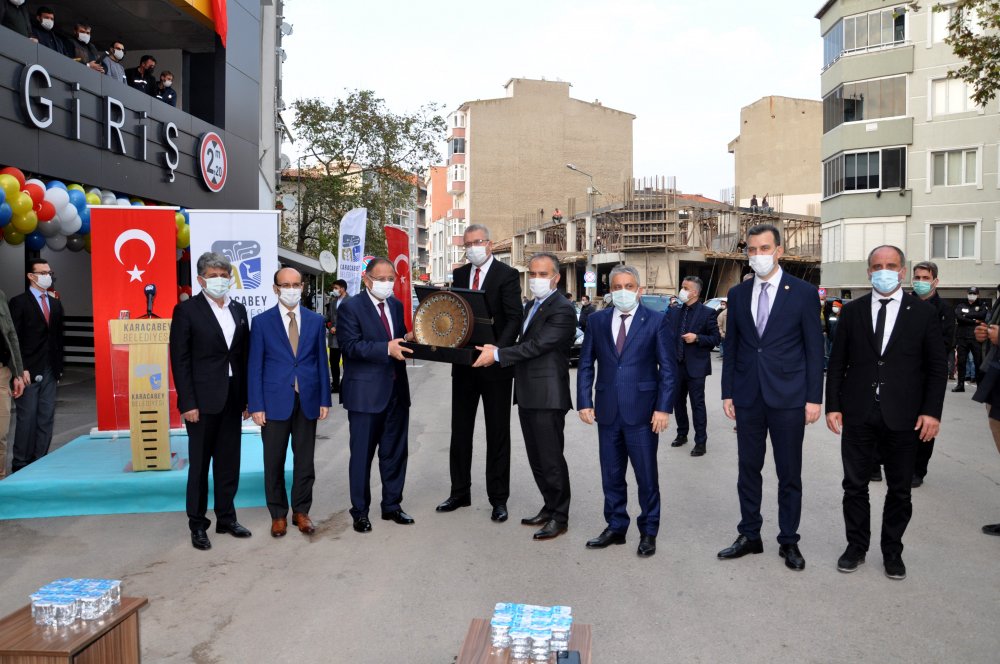 Mehmet Özhaseki: Ak belediyelerimiz tarihe sahip çıkıyor