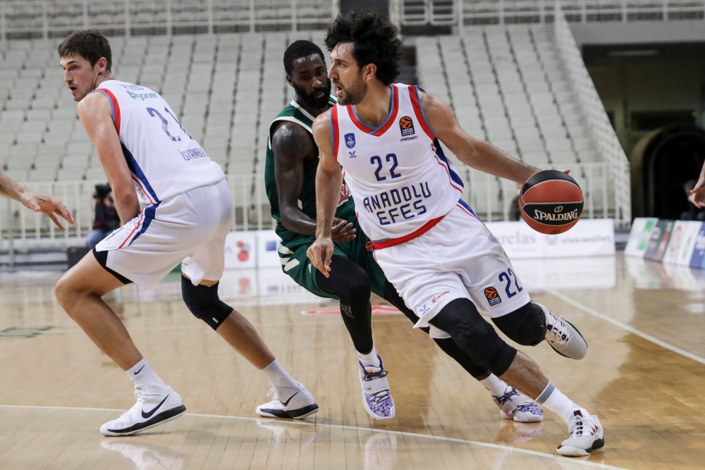 Panathinaikos OPAP - Anadolu Efes: 77-80