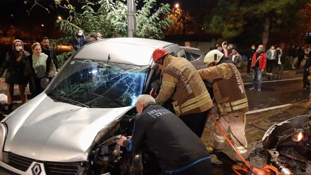 Büyükçekmece'de zincirleme kaza: 5 yaralı