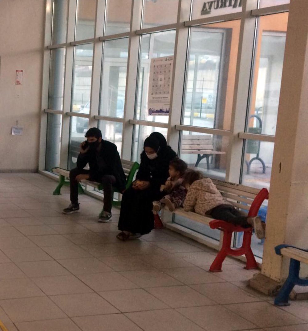 Karantinadan kaçan Suriyeli aile, otogarda HES kodu ile bilet almak isteyince yakalandı