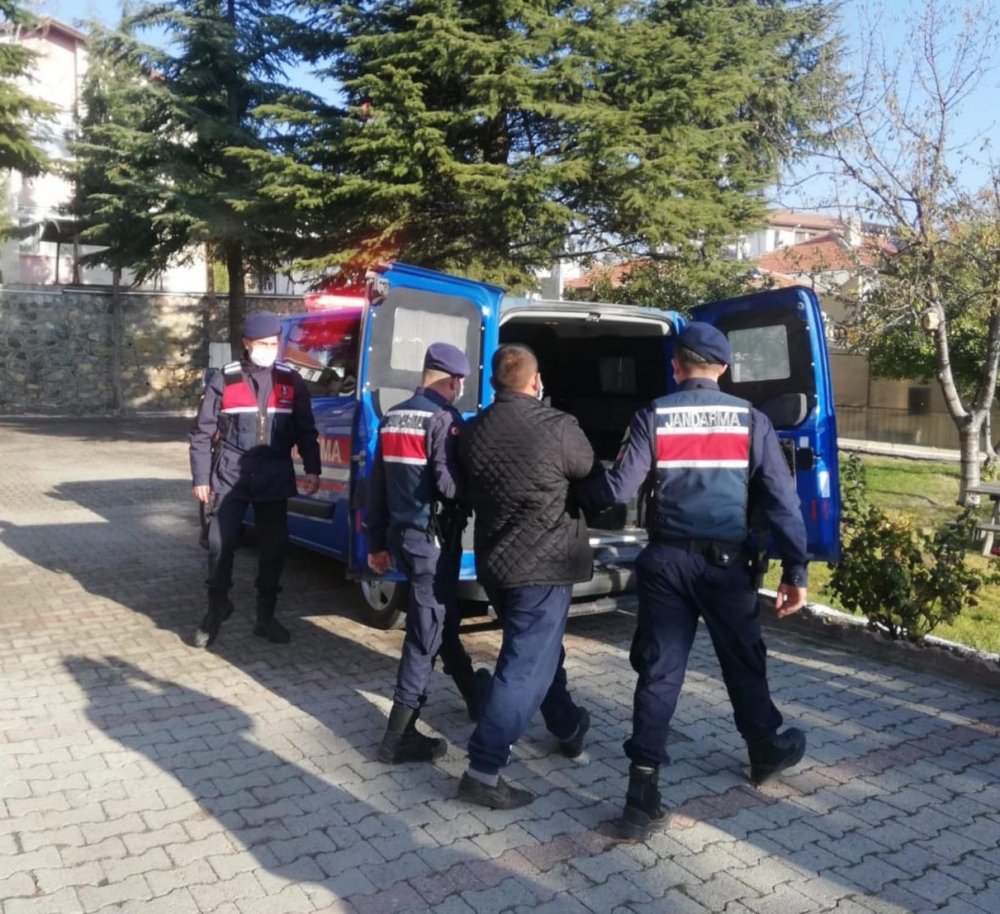 PYD/YPG'nin 'istihbarat birimi'nden terörist, Ankara'da yakalandı