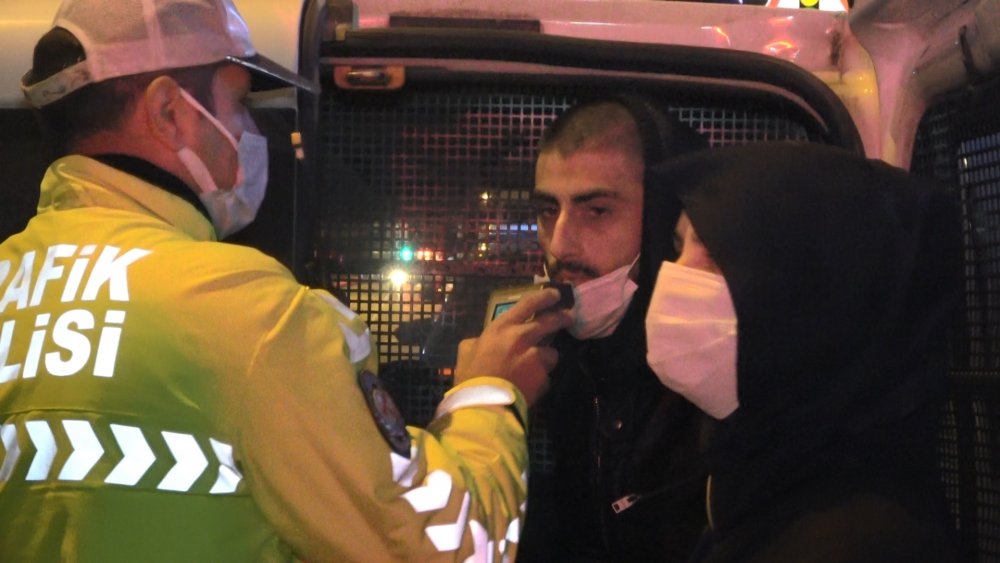 Takla atıp yan yatan otomobilin alkollü sürücüsü: Hiçbir şeye sap olamadım