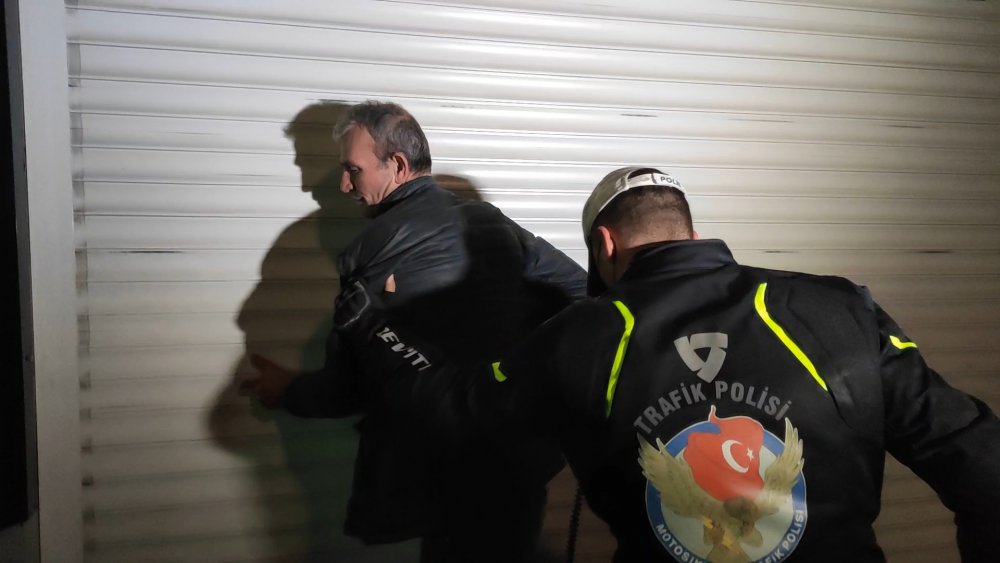 Kısıtlamayı ihlal eden şüpheliler kovalamaca sonucu yakalandı