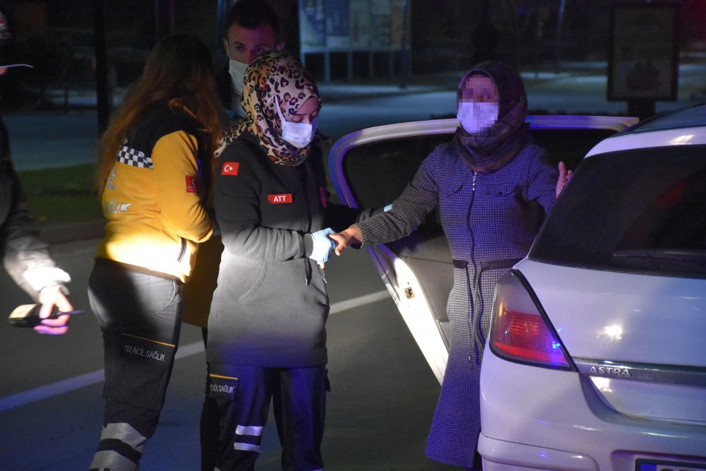 Kornavirüs hastası annesini hastaneden eve özel aracıyla götürmek isteyince cezayı yedi