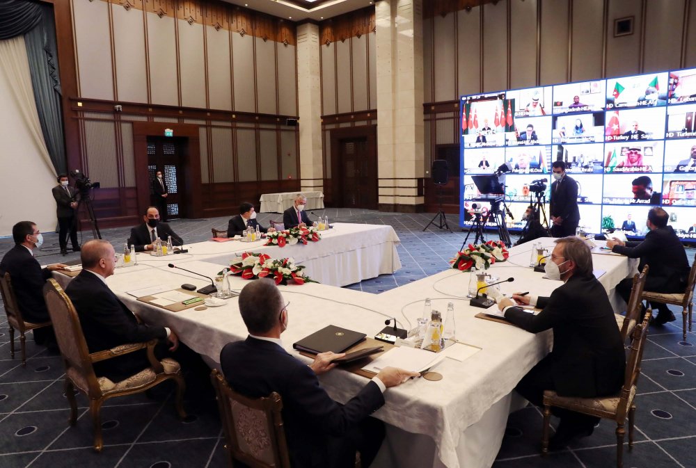 Erdoğan: Avrupa'da milyonlarca insanımızı kifayetsiz siyasetçilere kurban edemeyiz&nbsp;
