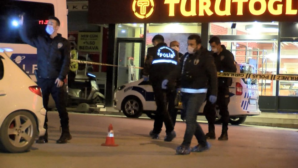 Çekmeköy'de silahlı kavga: 2 yaralı