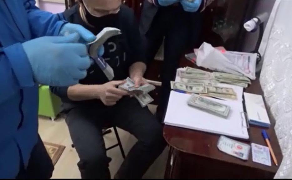 FETÖ'nün Batum imamı, Denizli'de 40 bin dolarla yakalandı