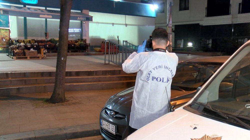 Kadıköy'de markette silahlı soygun