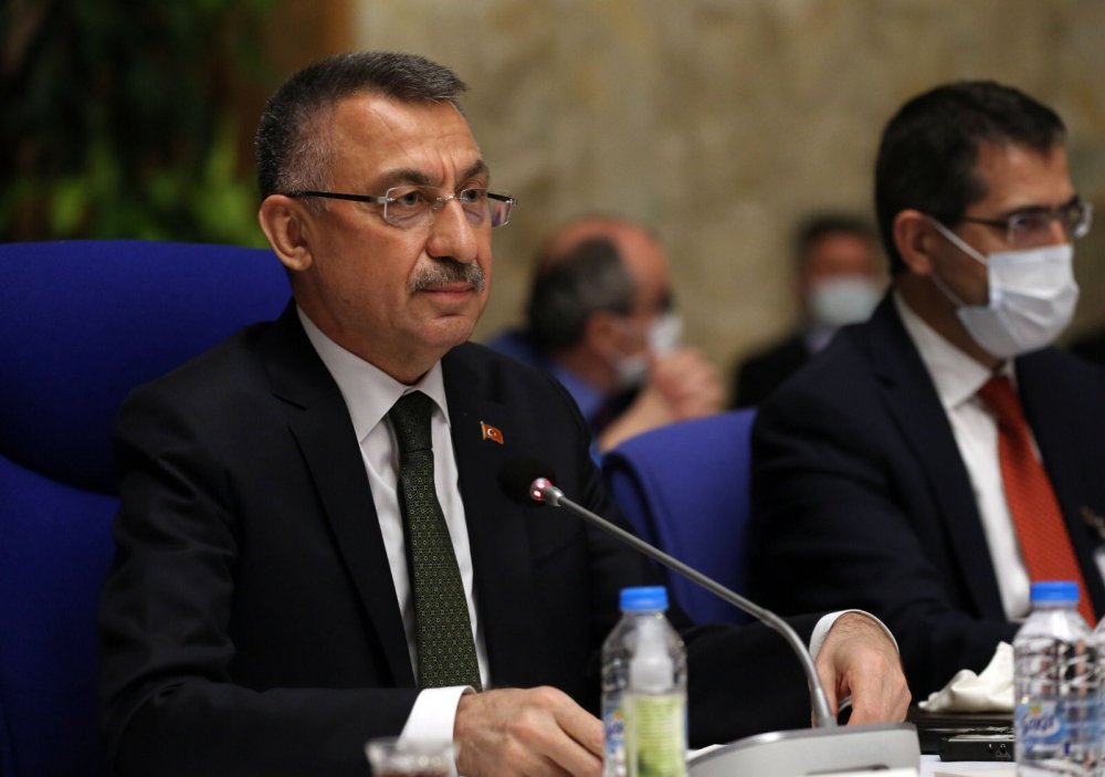 TBMM Plan ve Bütçe Komisyonu'nda 'tek dil' tartışması