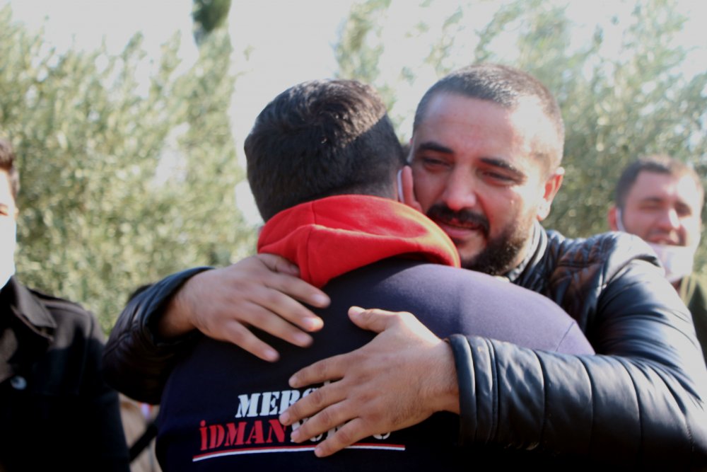 Adana'yı yasa boğan ölüm: Duru Balım, gözyaşları arasında toprağa verildi