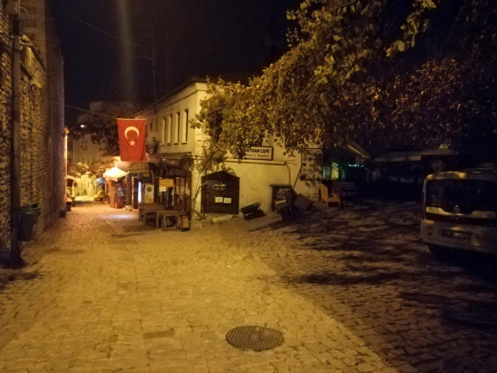 Tarihi ilçe sessizliğe büründü 