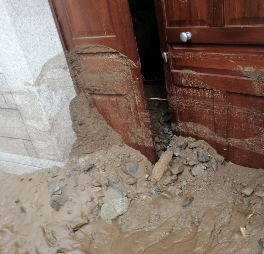 İtalya'nın Sardunya adasındaki sel felaketinde bilanço ağırlaşıyor