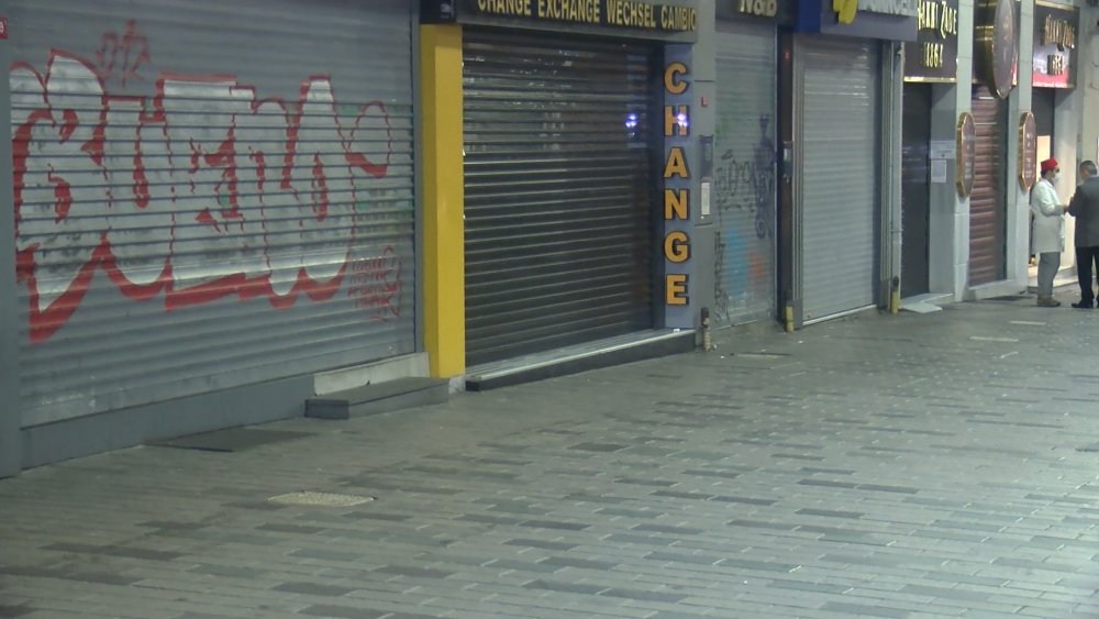 Sokağa çıkma kısıtlaması saat 20.00 itibariyle başladı.