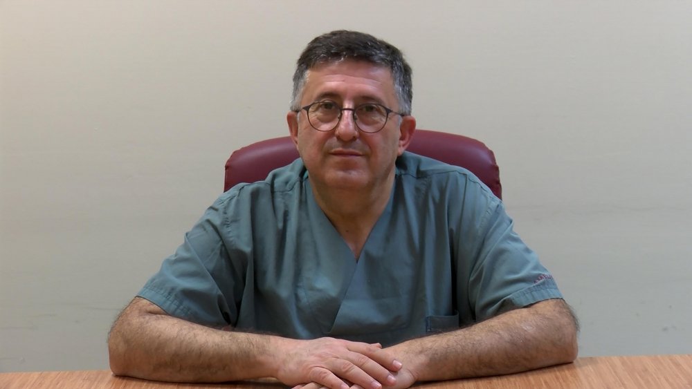 Aşı gönüllüsü profesörden gönüllülere uyarı
