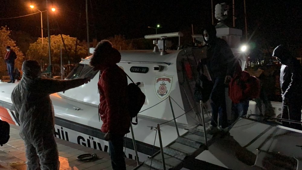 Çanakkale'de 80 kaçak göçmen yakalandı