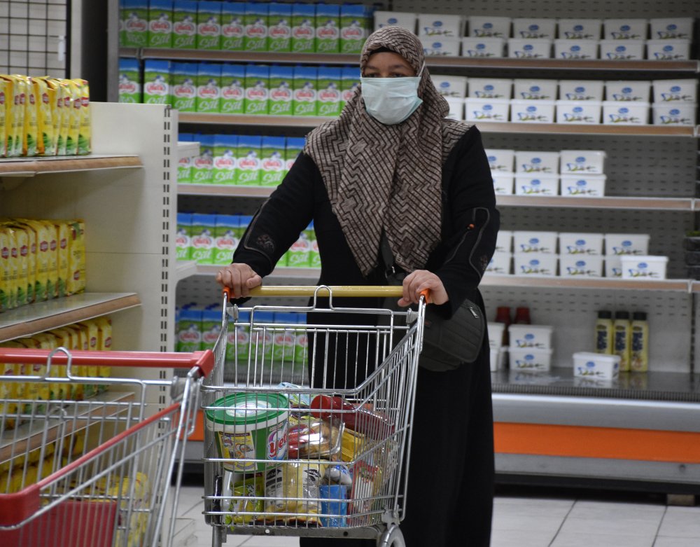 Sivas Belediyesi'nden ihtiyaç sahiplerine 500 lira yakacak yardımı