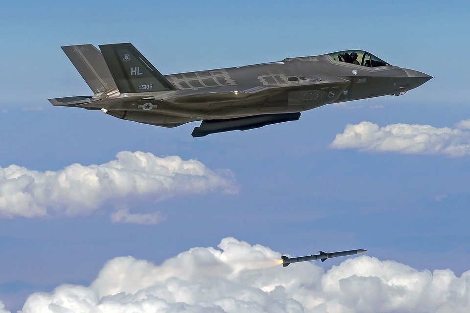 Yunanistan’ın F-35 talebine ABD’den yanıt