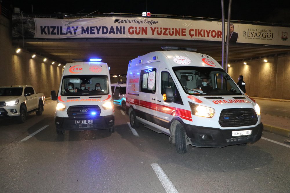 Boş yolda tünele düşen hafif ticari aracın sürücüsü ağır yaralandı