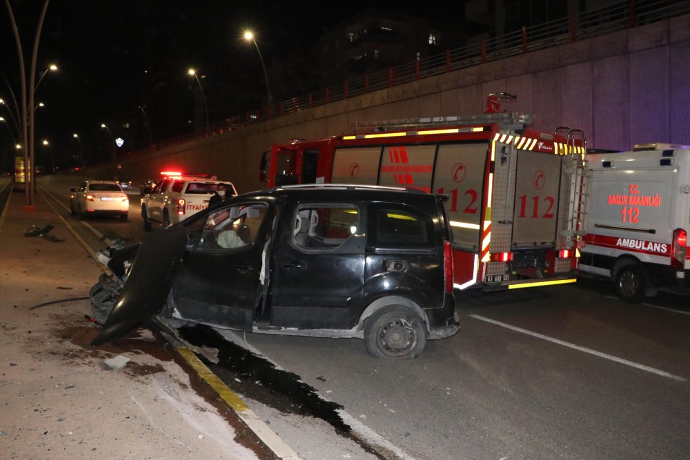 Boş yolda tünele düşen hafif ticari aracın sürücüsü ağır yaralandı